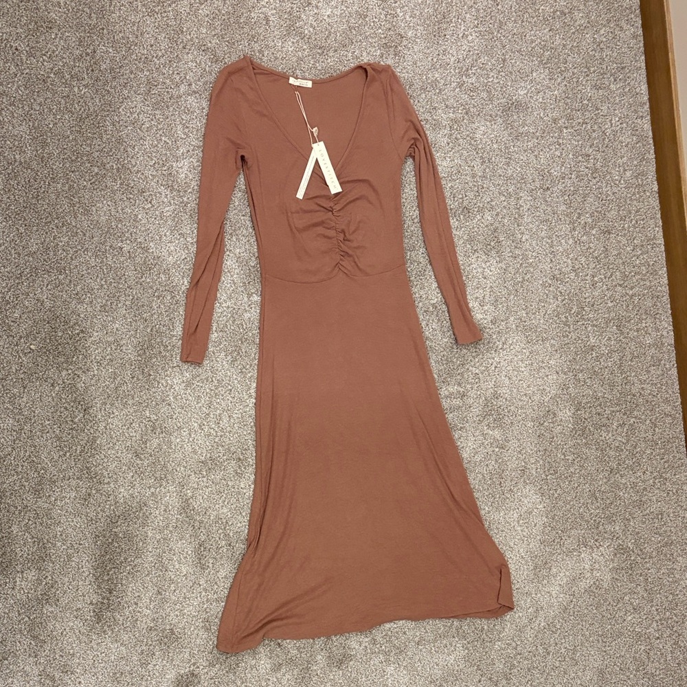 Lovestitch NWT 95% bamboo Long Sleeve Dress color Nutmeg